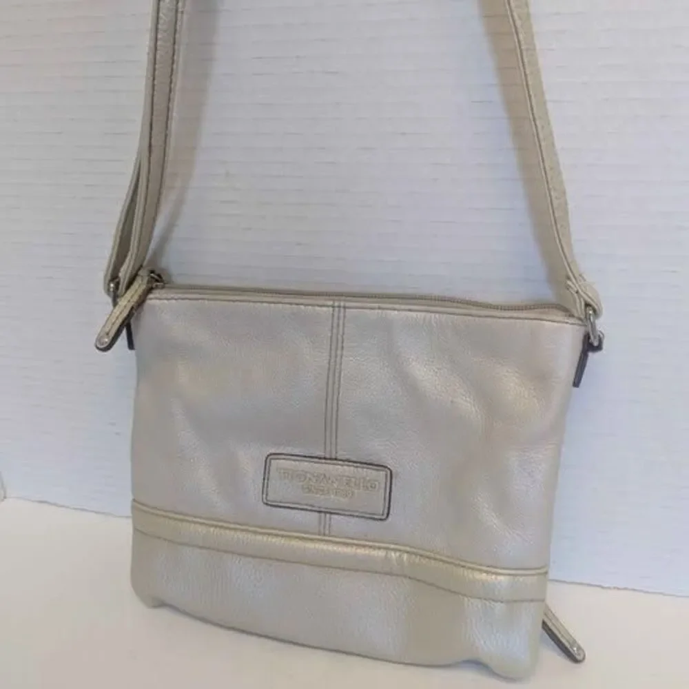 Vintage Off White Cream Colored Leather Tignanello Crossbody Purse 8.5x7x1